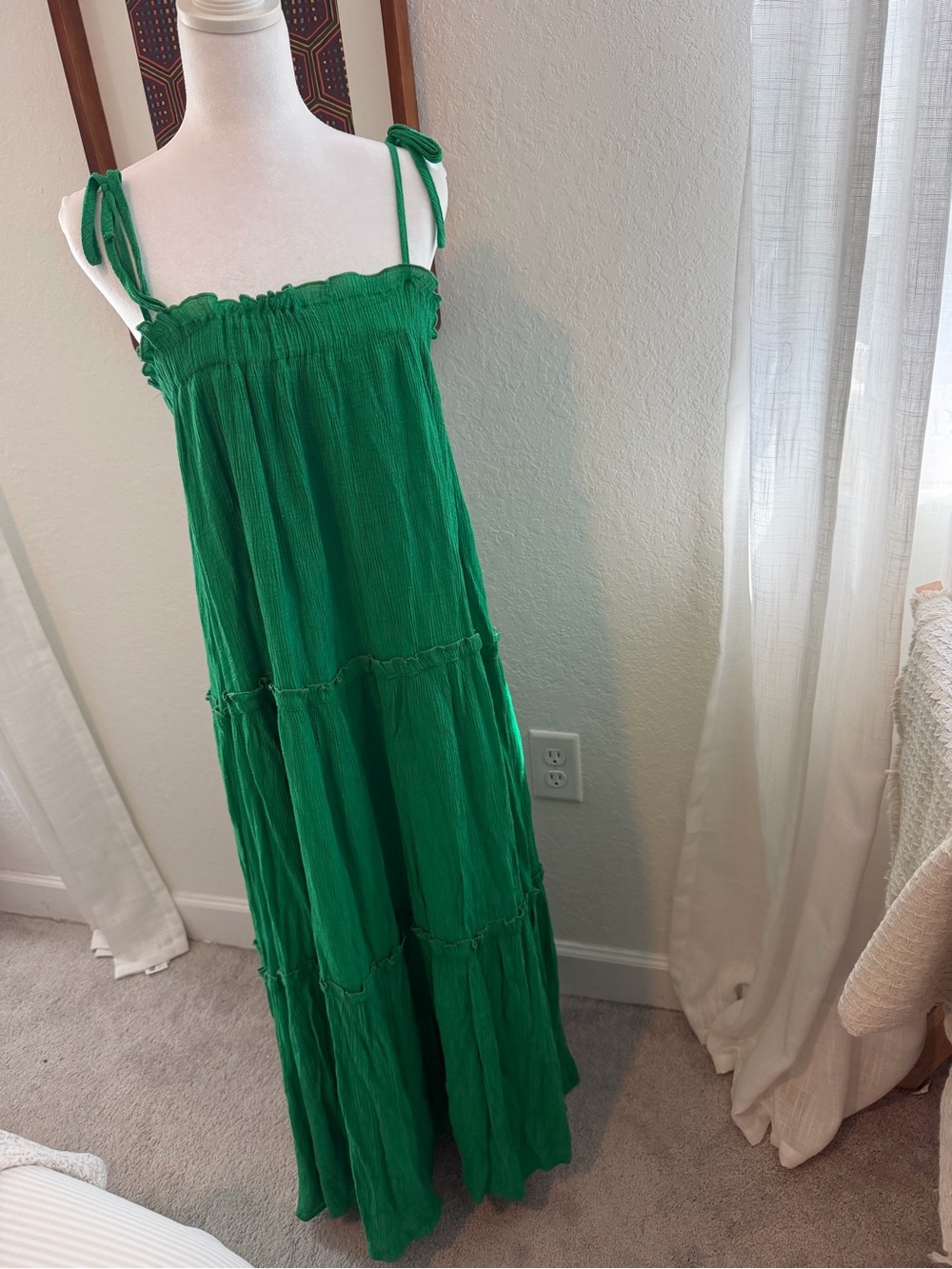 Green Tie-Shoulder Maxi Dress